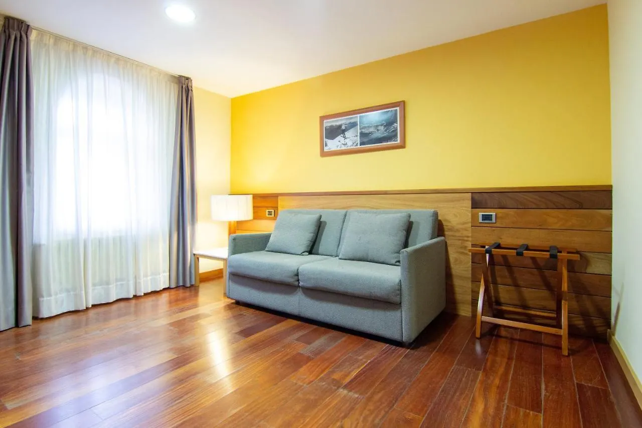 Hotel Vall De Nuria Керальбс