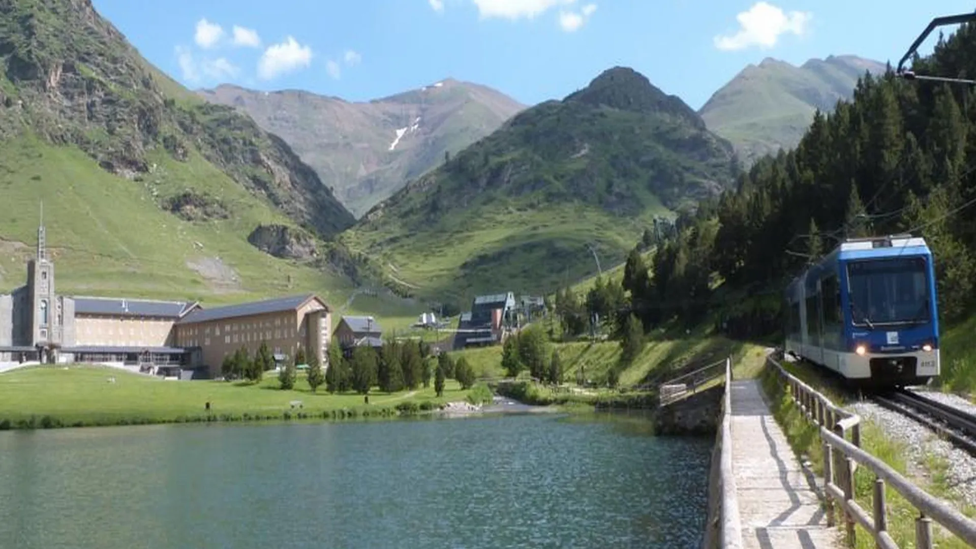 Hotel Vall De Nuria Queralbs